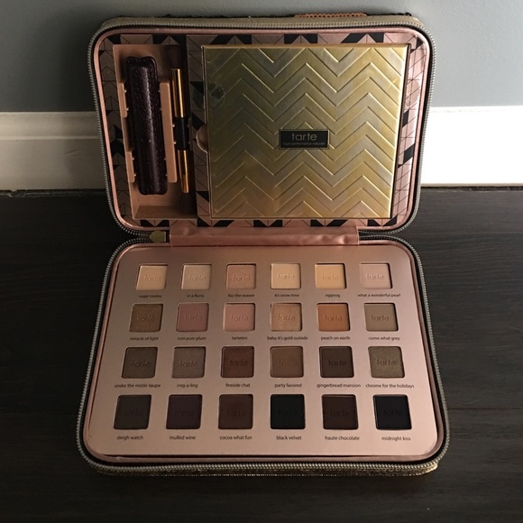 Tarte light of the party collectors case
