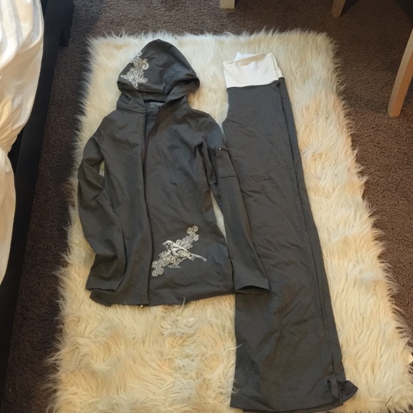 Gym wear - Picture 1 of 1