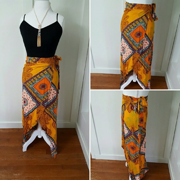 VINTAGE PATTERN ASYMMETRICAL WRAP AROUND MAXI - Picture 3 of 4