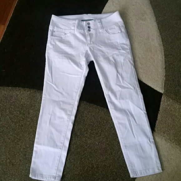ymi white jeans