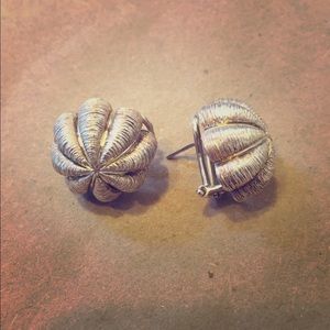 Tiffany&Co flower earrings