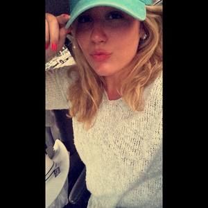 Meet your Posher, Alexis