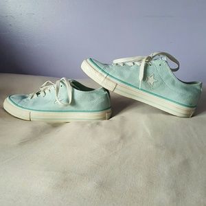 Converse one star shoes