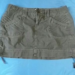 Tan/brown skirt