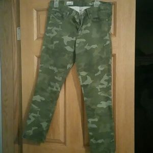 Gap ankle length skinny jean