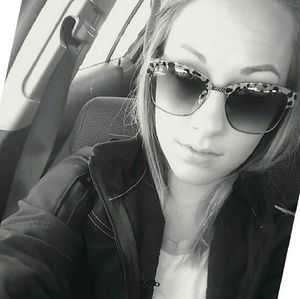 Meet your Posher, Heaven