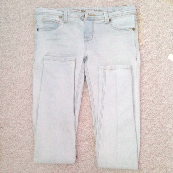 Aeropostale Washed Out Small Skinny Jeans