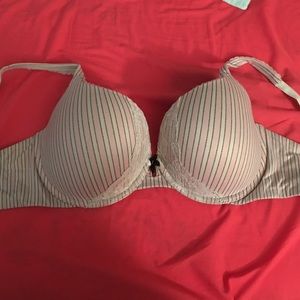 VS 38DD Padded perfect coverage