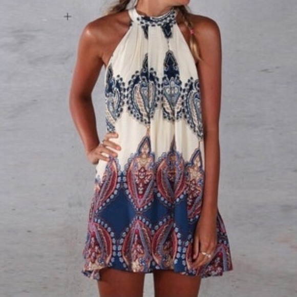 🆕 Bohemian Halter Mini Dress - Picture 2 of 4