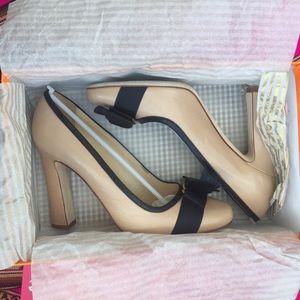 Nude & Black Pumps w/ Black Bows & gold detailing