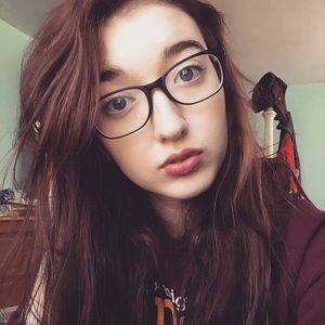 Meet your Posher, Sabrina