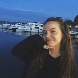 Meet your Posher, Bria