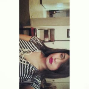 Meet your Posher, Lorena