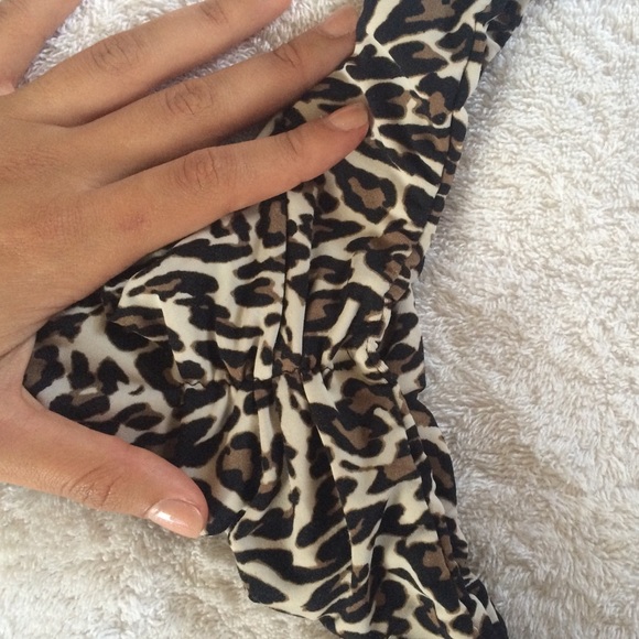 🛍SOLD🛍 - Picture 3 of 3