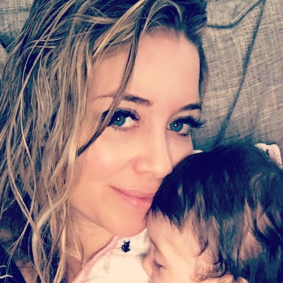 ๐ปMeet the Seller๐ป - Picture 2 of 2