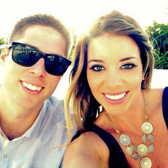 ๐ปMeet the Seller๐ป - Picture 1 of 2