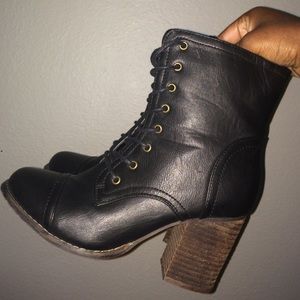 💕Forever 21 Boots💕