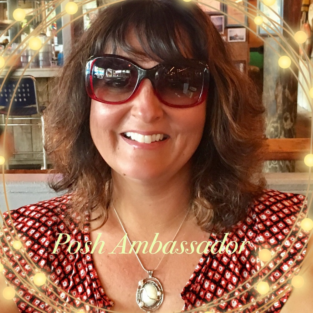 🎉POSH AMBASSADOR