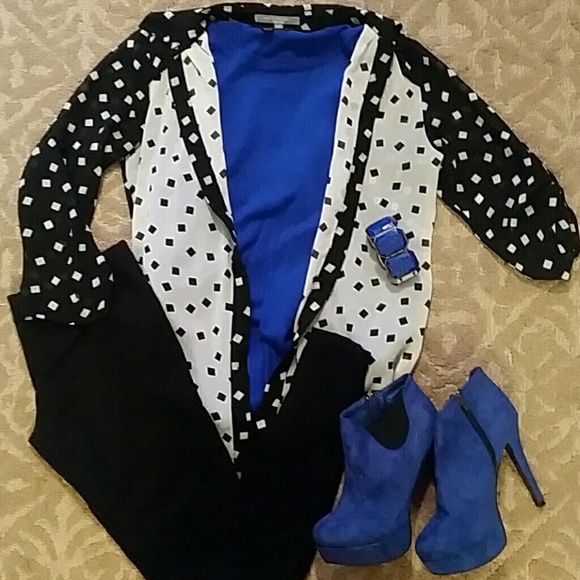 NY Collection Tops - NY Collection black white print shirt