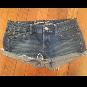 Cute jean shorts!