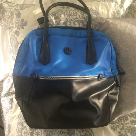 Lululemon Happy Hartha Hour Bag