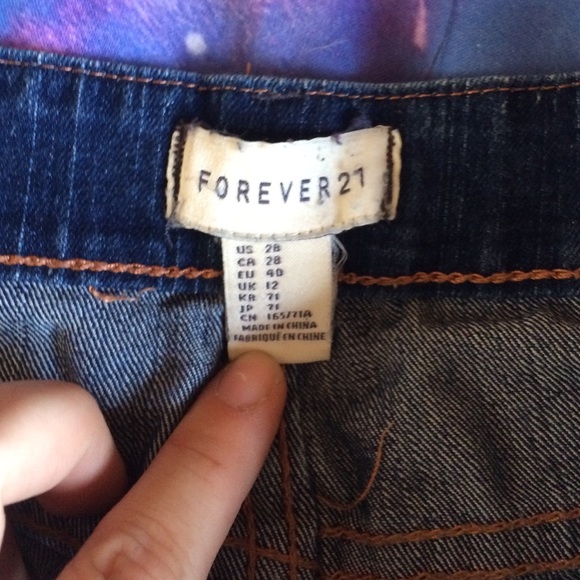 High Waisted Denim Shorts w/ Lace Detailing - Picture 3 of 3