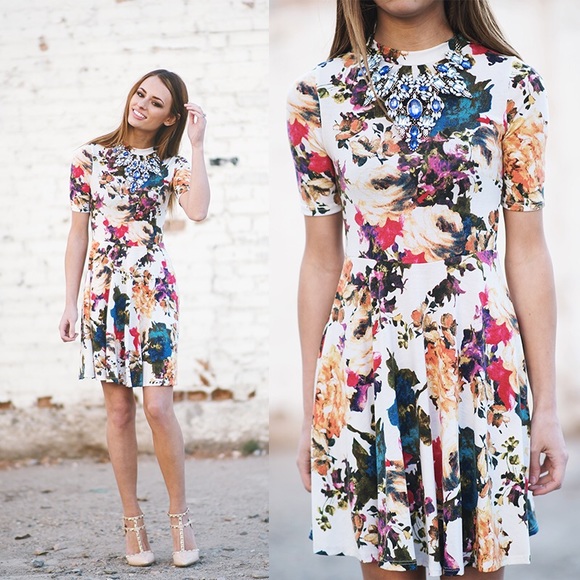 *SALE* Colorful Floral Dress