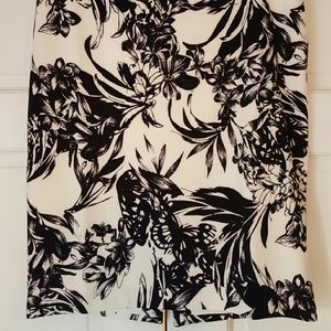 Beautiful WHBM butterfly print skirt