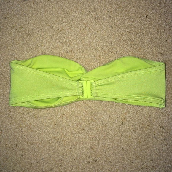 H&M - Picture 2 of 2