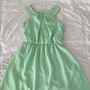 mint green dress