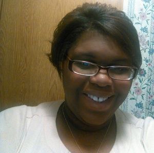 Meet your Posher, Kendra