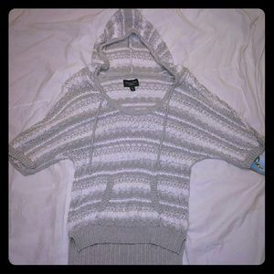 American Eagle Outfitters Sweater with hoodie