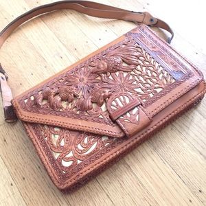 100% Vintage leather purse