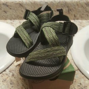 Toddler chacos(10)