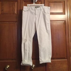 White Levi Boyfriend cut jeans