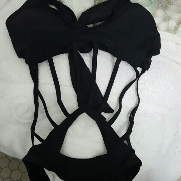 Black Solid Bandage Swimsuit One Piece Sexy - Picture 3 of 4