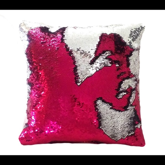 Mermaid Pillows 12" Fuchsia/Silver reversible Sequ