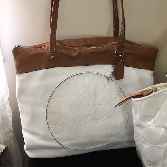 Coach Laura tote
