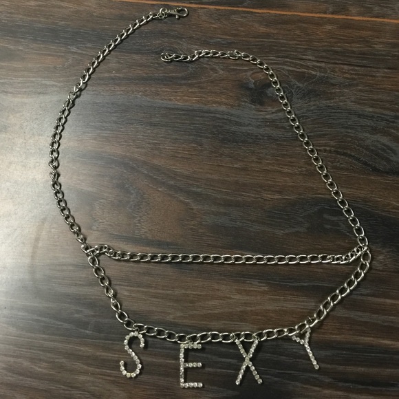'SEXY' vintage 90's silver chain belt