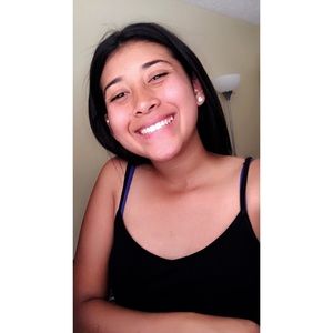 Meet your Posher, Dalilah