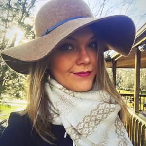 Meet your Posher, Amanda