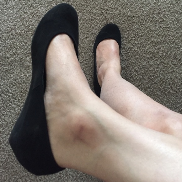 Comfort wedge shoe