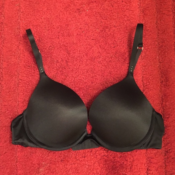 Victoria's Secret Semi Uplift Biofit Underwire Bra