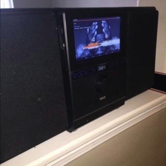 RCA stereo