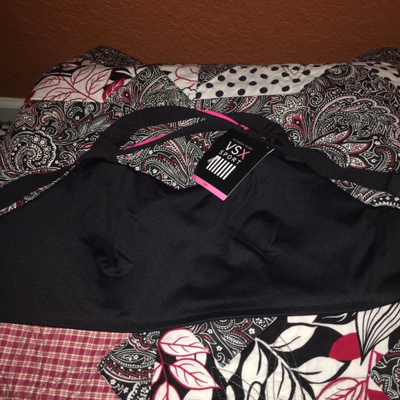 Victoria secret sports bra - Picture 4 of 4