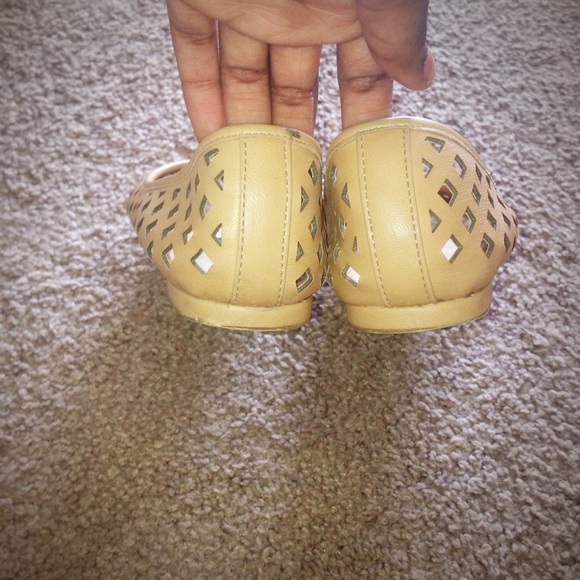 ✨Forever 21 Flats✨ - Picture 4 of 4