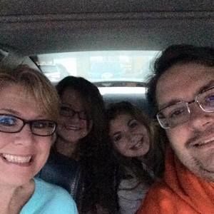 Meet your Posher, Lisa