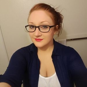 Meet your Posher, Rebecca