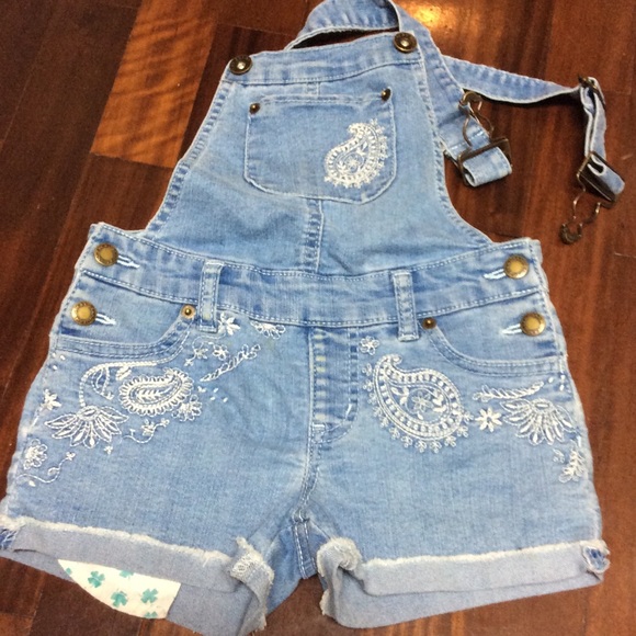 Lucky brand size 5 little girl