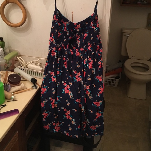 Floral print spring dress - Picture 2 of 4